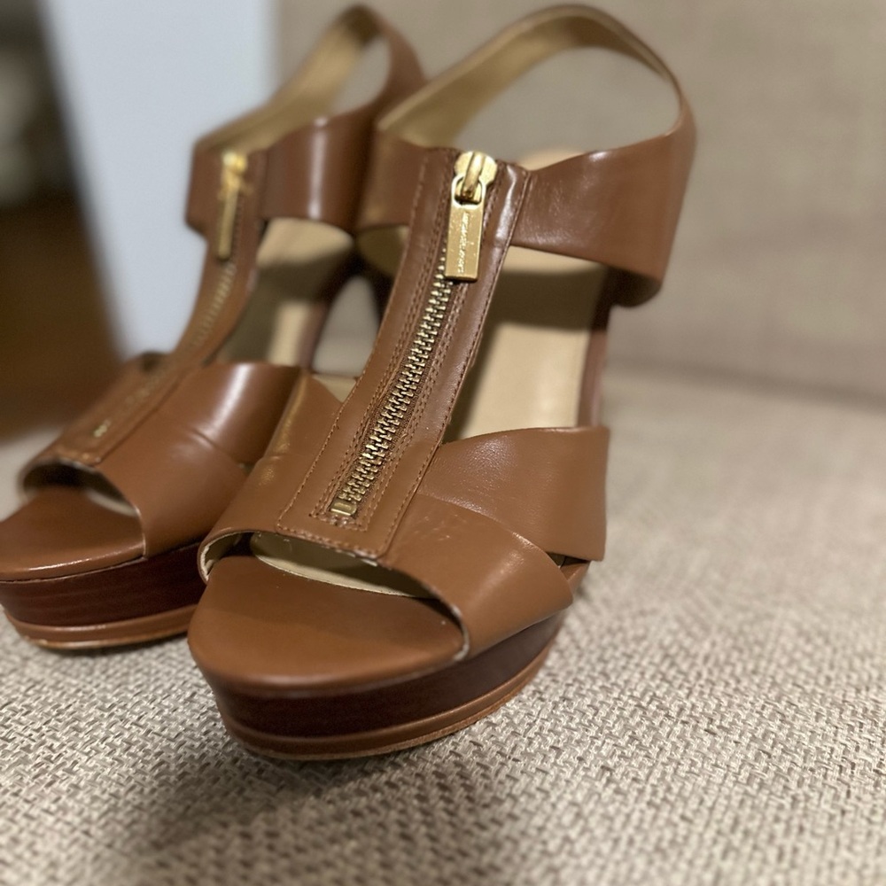 MICHAEL Michael Kors Tan Leather Heels